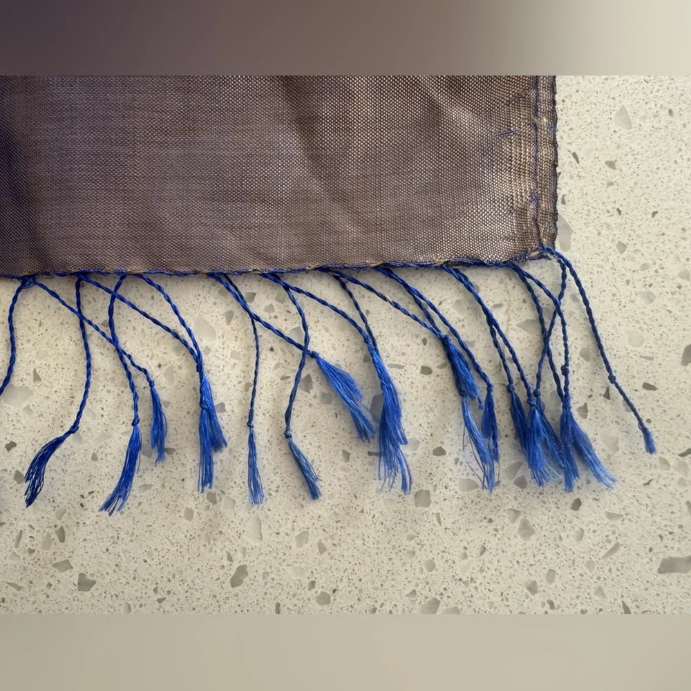 Iridescent Sheen Scarf in Thai Style Silk (No Tags)